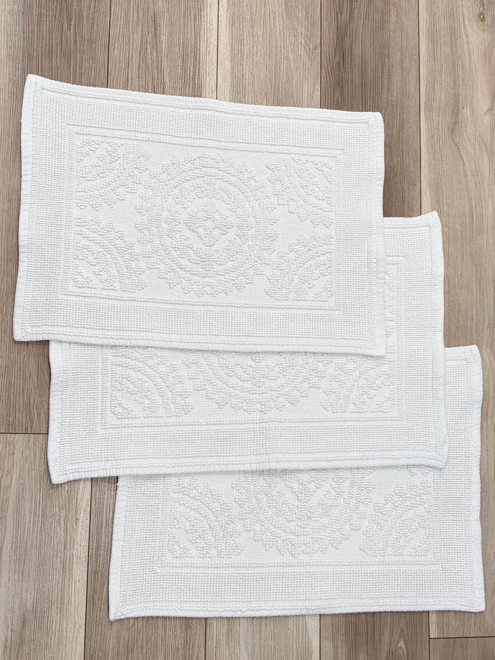 White Decorative Cotton Bath Rugs - Set of 3 - 17"x24"